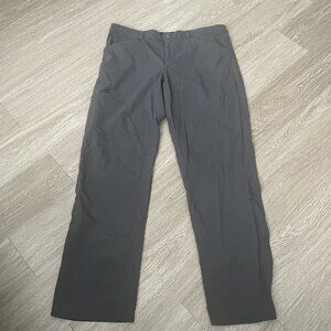 Patagonia Pants Womens 14 Gray Outdoor Hiking Stretch Nylon Casual Zip Pockets